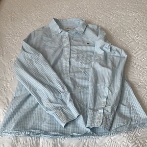 Ladies size 14 vineyard vines pullover with button